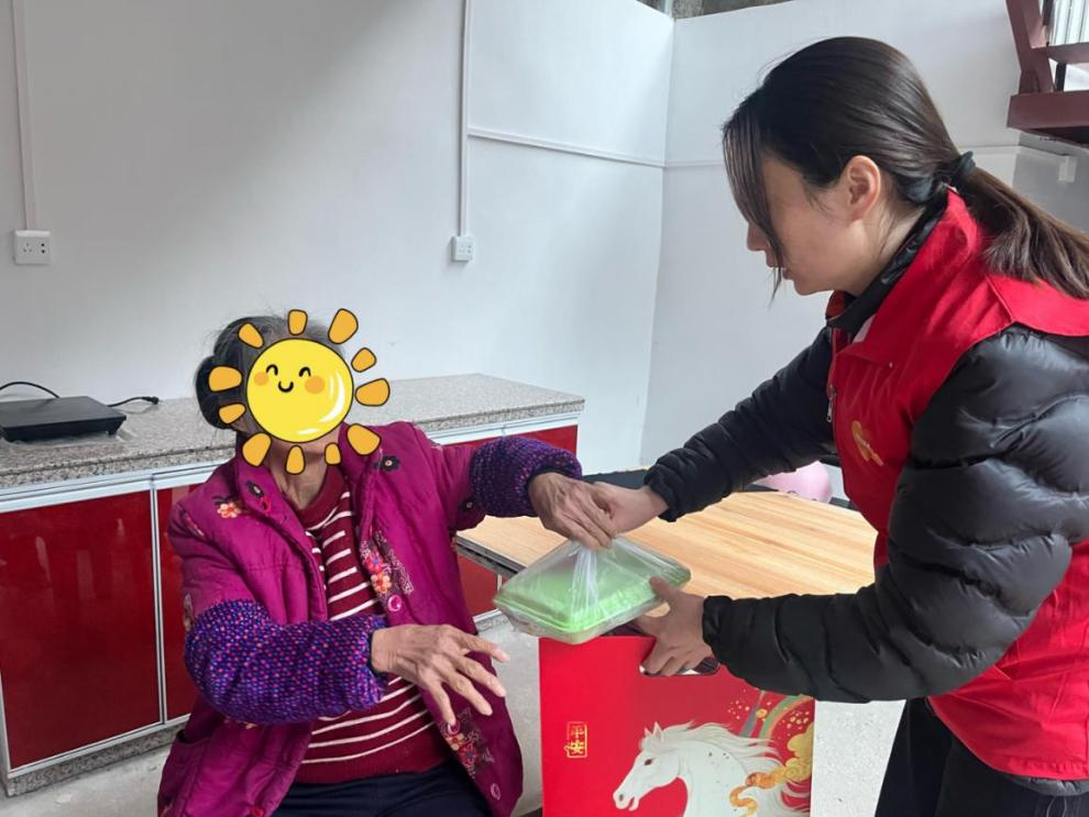 平安产险龙岩中心支公司:寒冬里的暖心行动(2) 平安产险龙岩中心支公司:寒冬里的暖心行动(2)