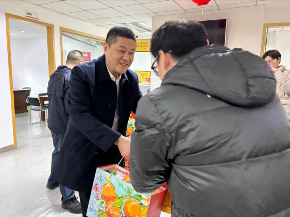 蹄疾步稳踏新程 春潮涌动启新篇 平安产险福建分公司领导班子新春走基层凝聚奋进力量(4)